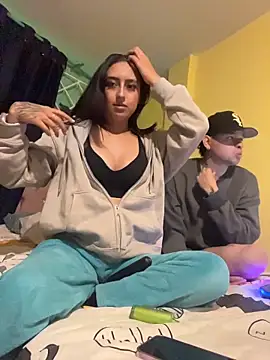 hotlatinocouple   online show from June 2026 02:18:02 AM
