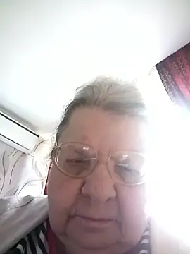 MartaMia68 online show from April 2026 01:52:02 PM