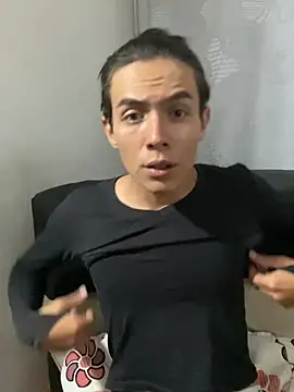 PSweetBoy online show from April 2026 04:34:01 AM