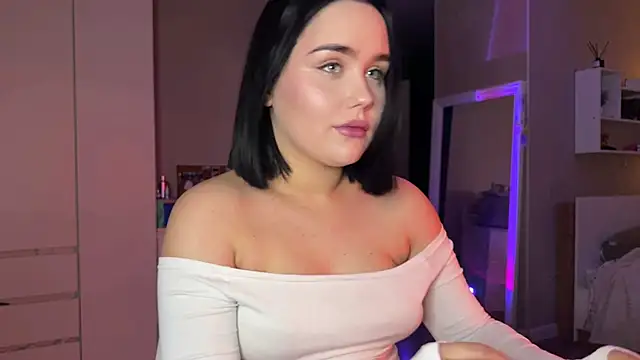 lola raze online show from May 2026 08:39:02 PM