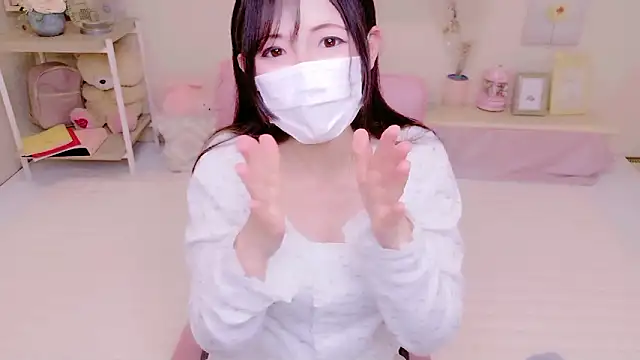 Satomi nn online show from April 2026 04:32:01 AM