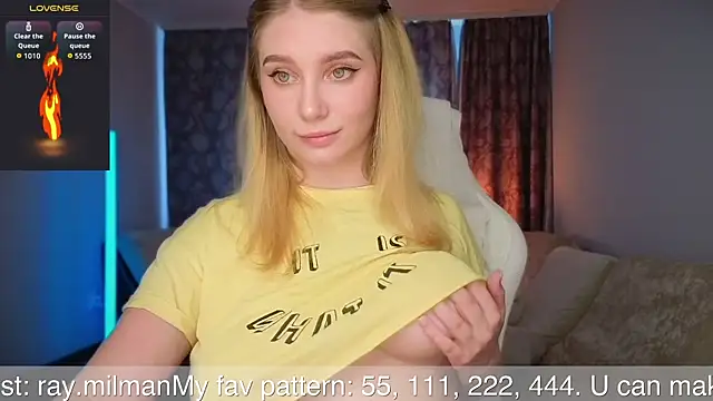 AliceMilr online show from July 2026 09:04:02 AM
