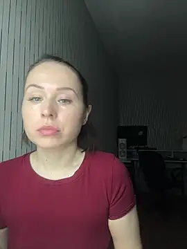 Snapshot of Hopefully_ chatting on June 2026 05:50:02 AM Hopefully online show from June 2026 05:50:02 AM