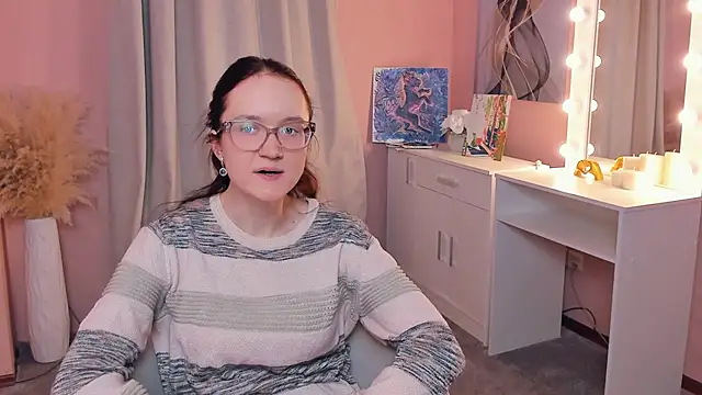 Snapshot of ErmaCurlis chatting on April 2026 10:41:02 AM ErmaCurlis online show from April 2026 10:41:02 AM