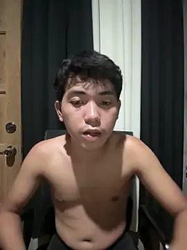 Snapshot of ven6922 chatting on April 2026 02:33:01 PM ven6922 online show from April 2026 02:33:01 PM