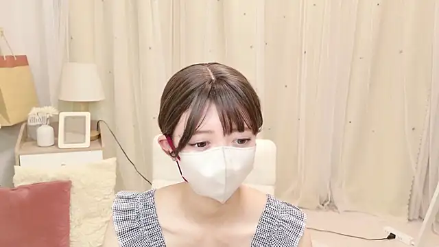 Snapshot of SERIpon_ chatting on August 2026 11:20:01 AM SERIpon online show from August 2026 11:20:01 AM