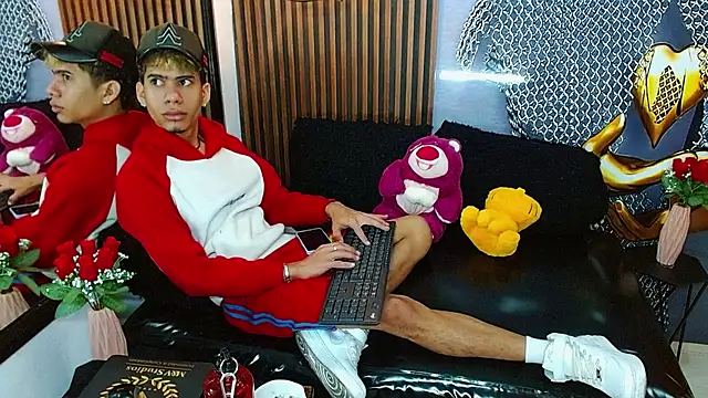 Skinny cute Alyer online show from June 2026 02:21:01 AM