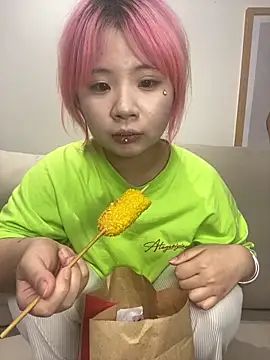 iiooii520 online show from April 2026 07:01:01 PM