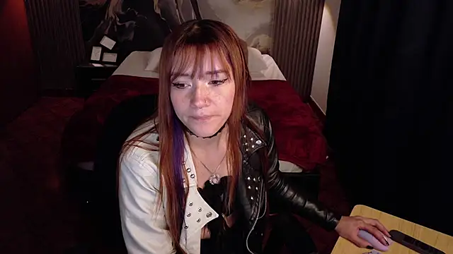 Emily Cherry  online show from May 2026 01:51:02 PM