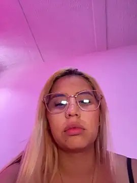 Aliss Taylor1 online show from April 2026 03:39:01 PM