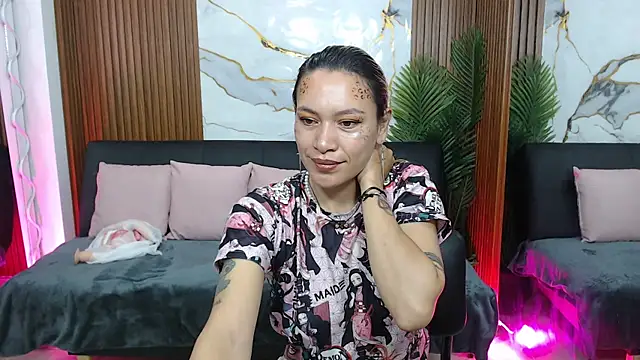 alonddra tay online show from April 2026 11:46:02 AM