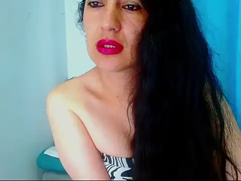 Snapshot of diosa_gil chatting on April 2026 12:32:01 PM diosa gil online show from April 2026 12:32:01 PM