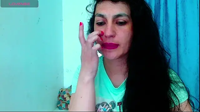 Snapshot of diosa_gil chatting on May 2026 02:06:02 AM diosa gil online show from May 2026 02:06:02 AM