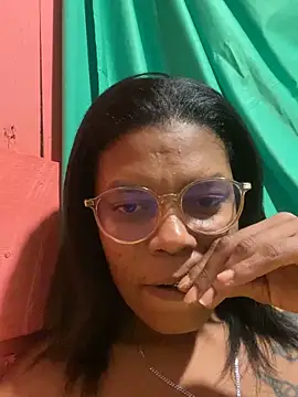 Malonna69 online show from April 2026 11:10:02 PM