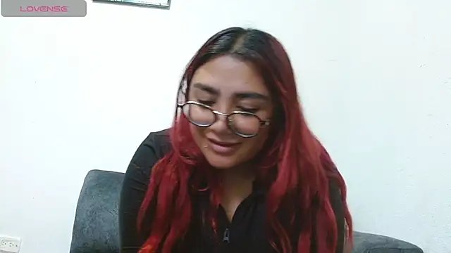 Snapshot of lucyheart_8 chatting on May 2026 10:17:02 PM lucyheart 8 online show from May 2026 10:17:02 PM
