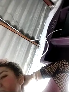 Mich76 online show from May 2026 01:11:02 AM