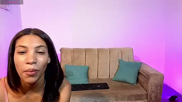 Snapshot of yan_ginev chatting on April 2026 04:19:01 AM yan ginev online show from April 2026 04:19:01 AM