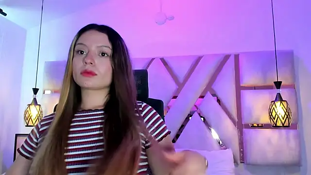 giigii hadidd online show from April 2026 07:48:01 PM