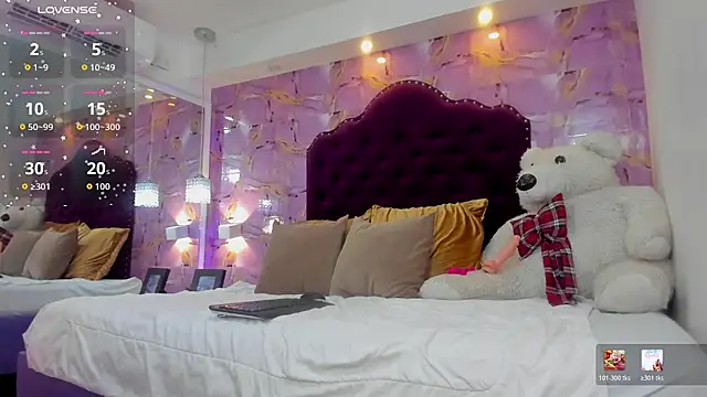 luna bloomm  online show from July 2026 04:50:01 AM