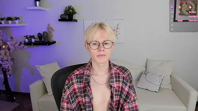 Liam Blair online show from July 2026 03:31:02 AM