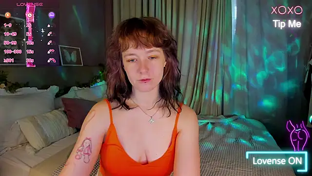 Ricki Bloom online show from May 2026 09:15:02 AM