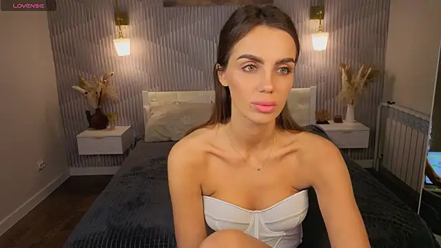Amelia Broooks online show from April 2026 01:08:01 AM