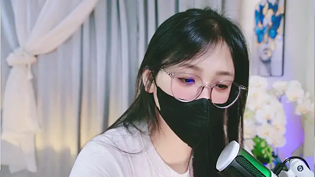 Chan Chann online show from May 2026 03:18:02 PM