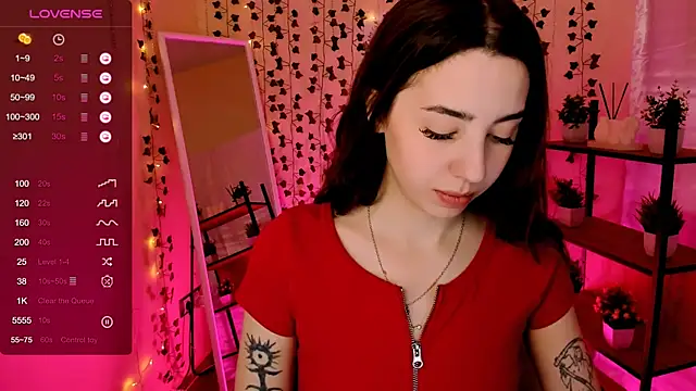CharliGrace  online show from May 2026 08:08:01 AM
