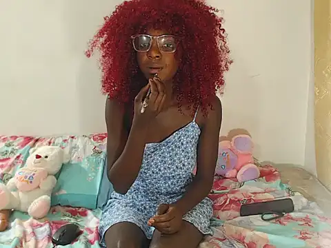 Snapshot of PetiteEbonyBabe_ chatting on April 2026 08:57:02 PM PetiteEbonyBabe online show from April 2026 08:57:02 PM