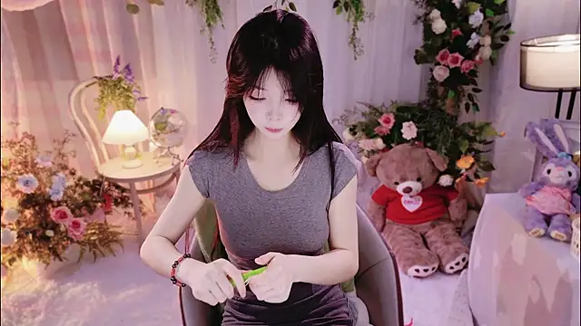 Zoe-001 online show from July 2026 02:57:01 PM