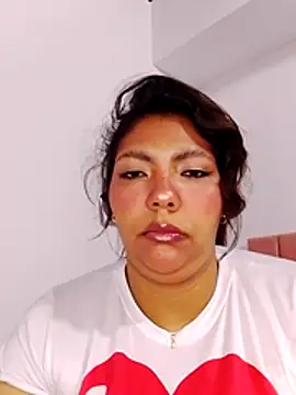 Izel  online show from April 2026 11:20:02 PM