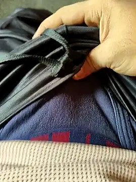 rahul2222 online show from April 2026 05:34:01 AM