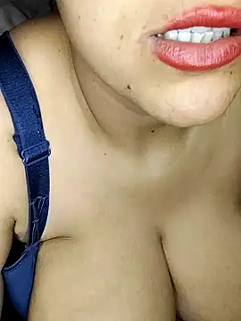 Snapshot of lmiyasdg chatting on April 2026 01:49:02 PM lmiyasdg online show from April 2026 01:49:02 PM