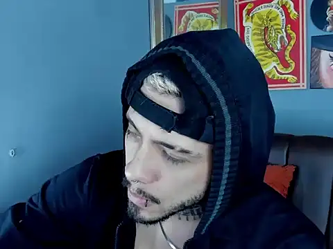 Murdockk online show from April 2026 07:28:01 AM