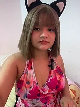Karina PrettyHot69 online show from April 2026 05:12:02 AM