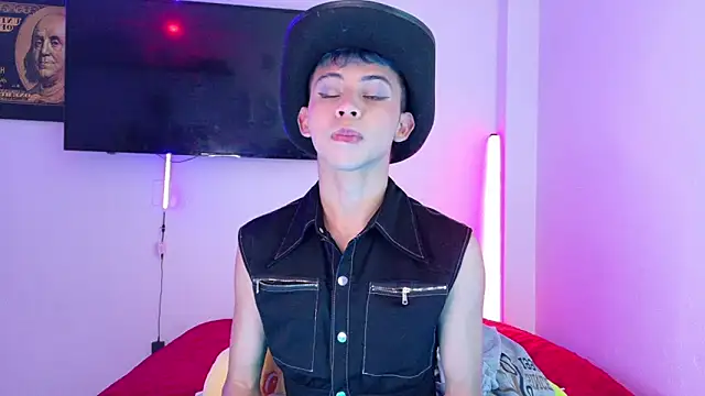 Snapshot of Apolo_Prince1 chatting on June 2026 07:52:01 PM Apolo Prince1 online show from June 2026 07:52:01 PM