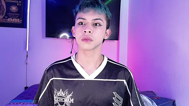Snapshot of Apolo_Prince1 chatting on June 2026 03:11:02 AM Apolo Prince1 online show from June 2026 03:11:02 AM