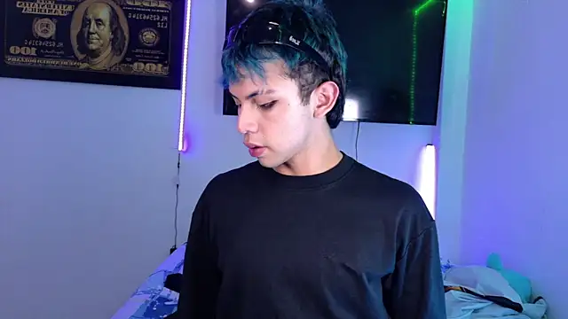 Snapshot of Apolo_Prince1 chatting on July 2026 10:09:02 PM Apolo Prince1 online show from July 2026 10:09:02 PM
