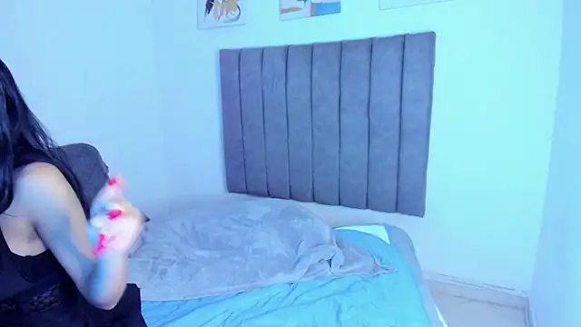 britanny jones1 online show from April 2026 10:31:02 AM