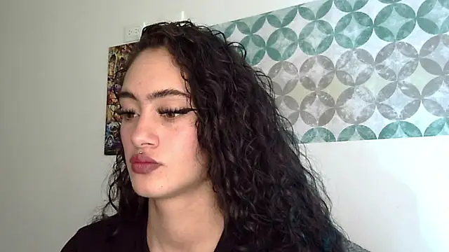 shelsy d online show from May 2026 09:12:01 PM