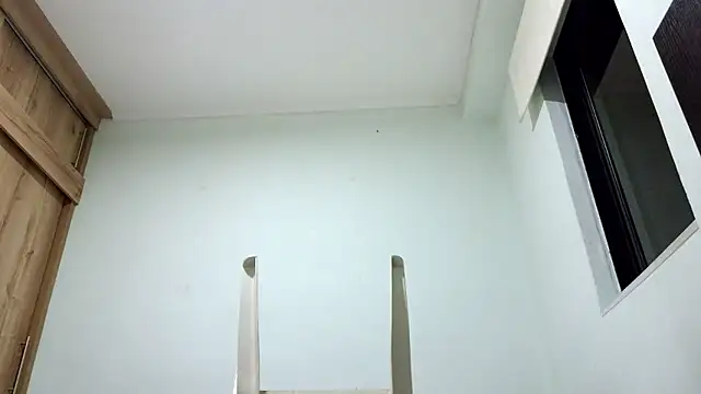 Snapshot of andrew_1520 chatting on January 2026 12:57:01 AM andrew 1520 online show from January 2026 12:57:01 AM