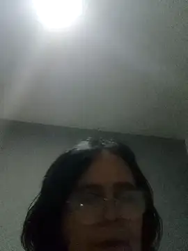 PienCanela online show from April 2026 02:27:02 AM