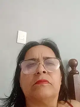 PienCanela online show from April 2026 07:09:01 PM
