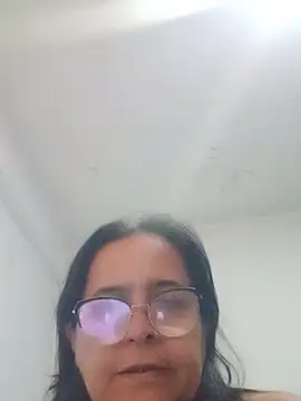 PienCanela online show from May 2026 11:07:01 AM