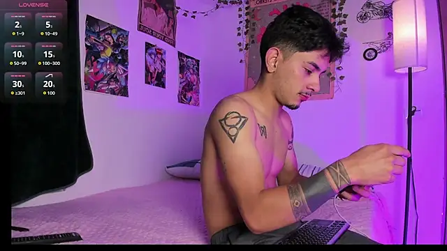 JaxJinx online show from April 2026 01:58:02 AM
