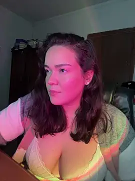 dayanestephany1 online show from June 2026 09:39:02 PM