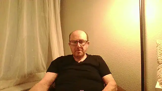 CallumBee online show from April 2026 10:08:02 AM