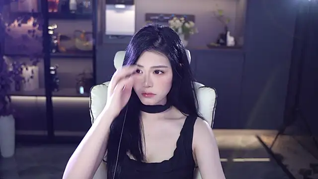 Seraphinei online show from May 2026 01:16:02 PM