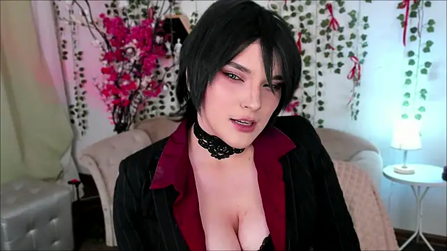 Rune Veila online show from April 2026 08:14:01 PM