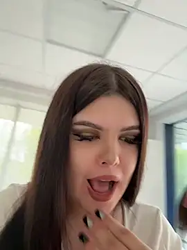 AmeliaBronze online show from May 2026 02:06:02 AM